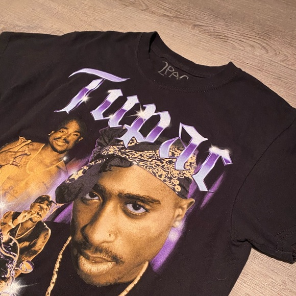 2Pac All Eyez On Me Rap T-Shirt Men’s size Small - Picture 2 of 4